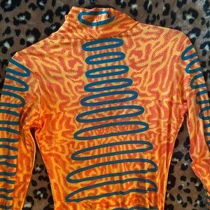 Only worn once very good condition very soft comfy